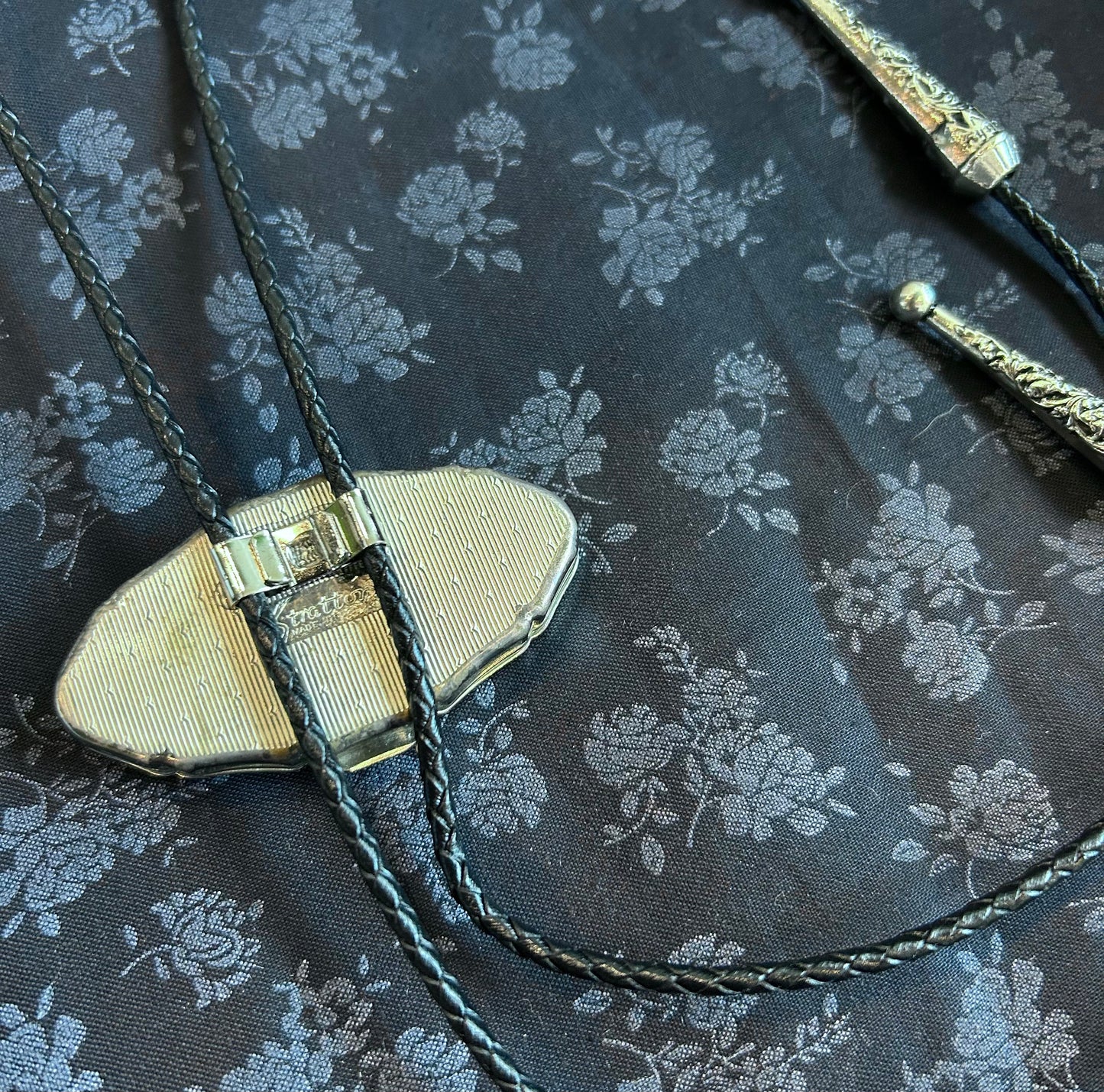 Beedle Button Stitch- Bolo Tie- Vintage Pill Box