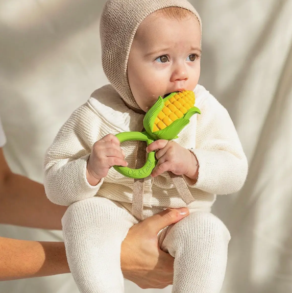Oli & Carol- Corn Rattle Toy