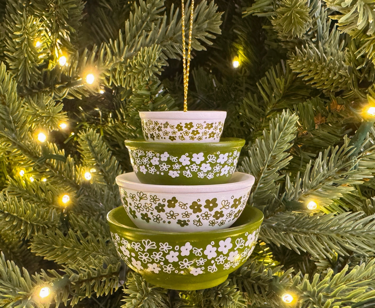 Twinkltoast- Retro Ornaments- Mini Pyrex Bowl Ornaments