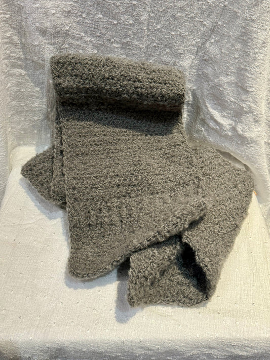 Knots & Crafts by Mikayla Cozy Grey Wool Scarf