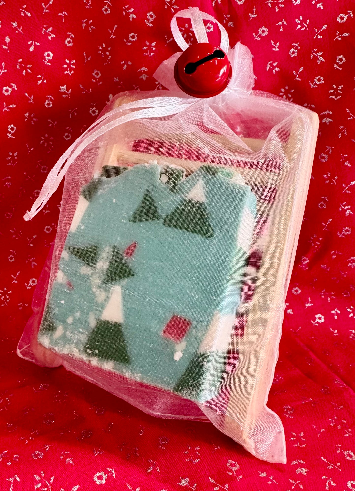 Pine & Paige Soap: Holiday Soaps Sets: Peppermint Forest