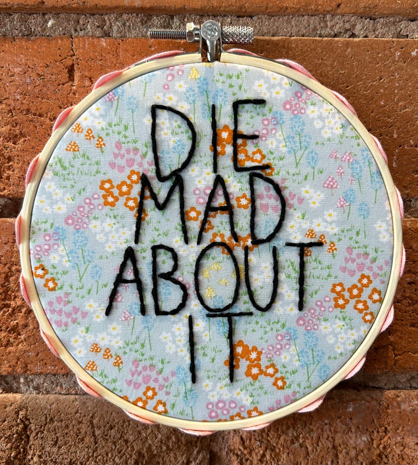 Die Mad About It Hoop 5"