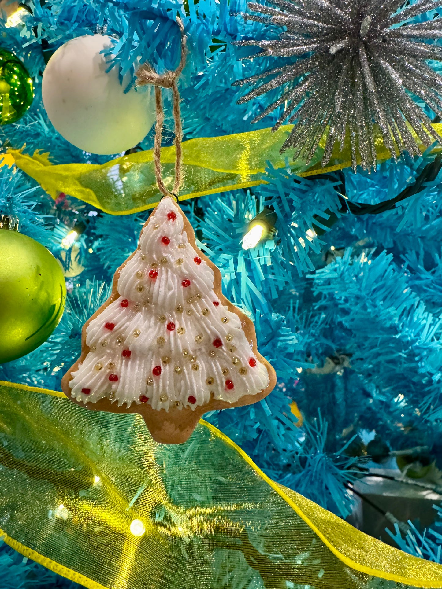 Rachael Taylor- Christmas Cookie Ornaments