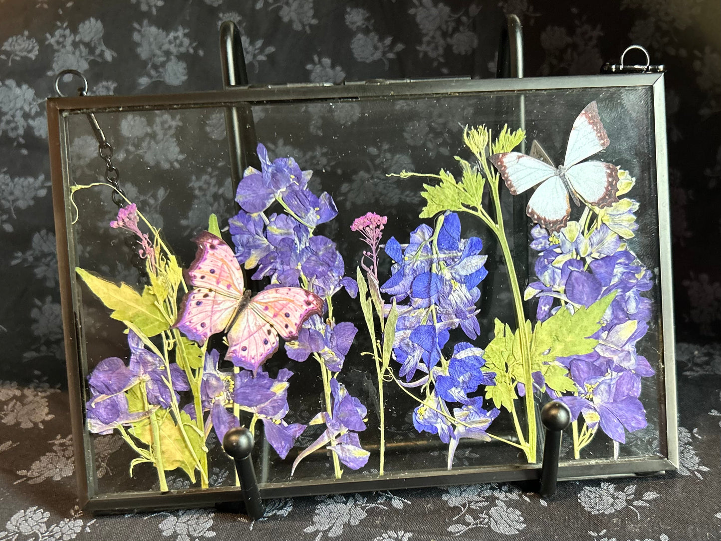 Ravenclaws Creations- Floating Frame Botanical