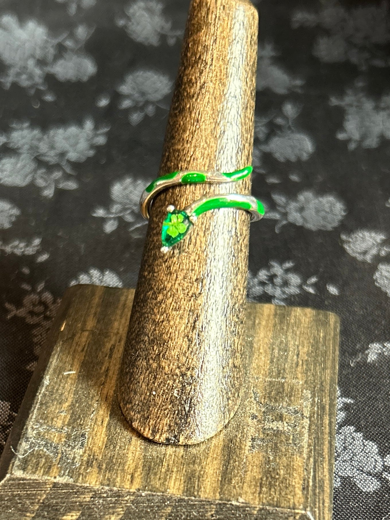 Ravenclaws Creations- Botanical Rings