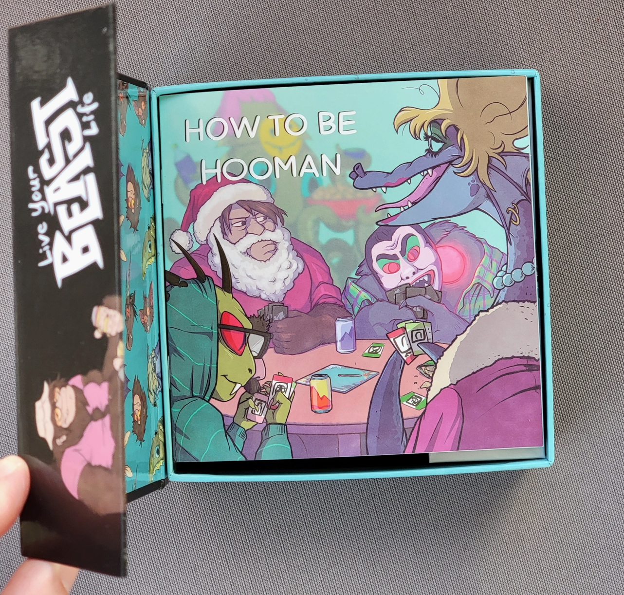 Quarter Press- Hoomans Table Top Card Game