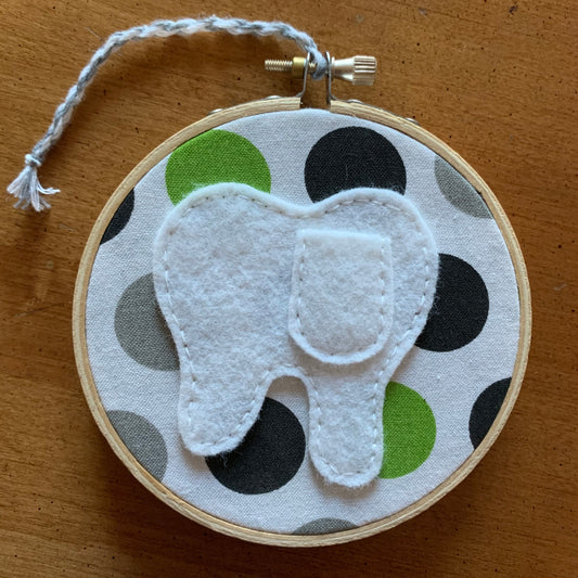 Beedle Button Stitch- Dots Tooth Fairy Hoop